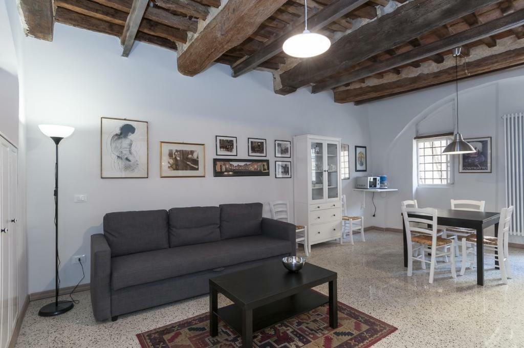 Apartamento Il Nido Nascosto Lucca Exterior foto